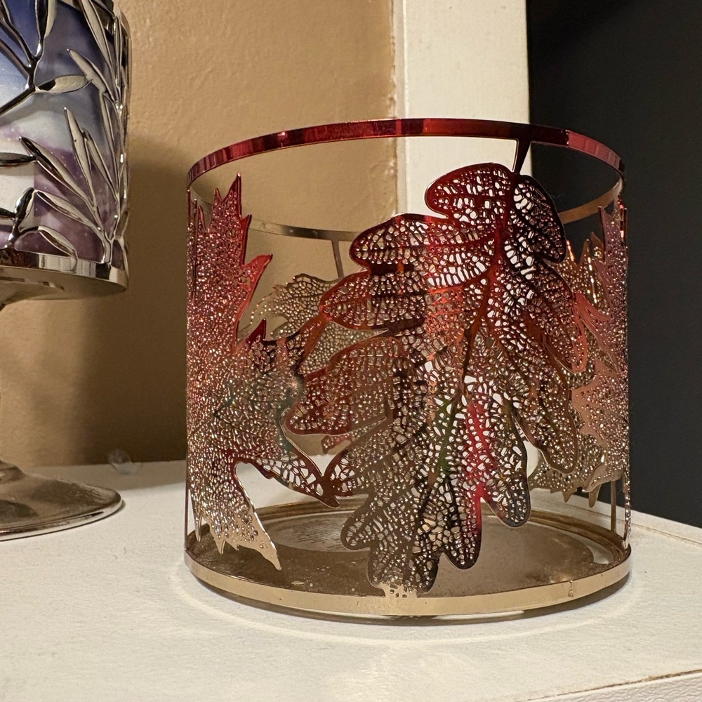 Decorative Leaf Candle Holder